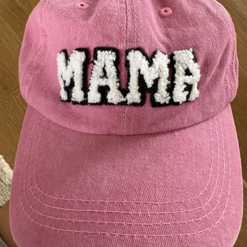 Source Unknown Pink 'MAMA' Cap